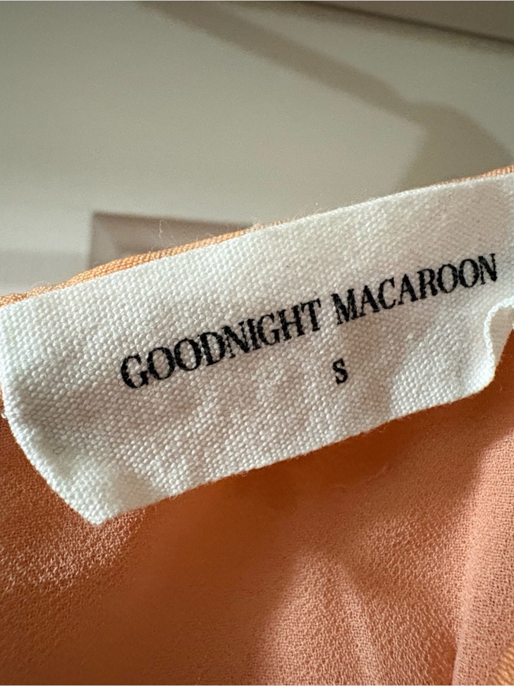 Goodnight Macaroon Peach Floral Puff-Sleeve Mini Dress Size Small - Picture 5 of 5